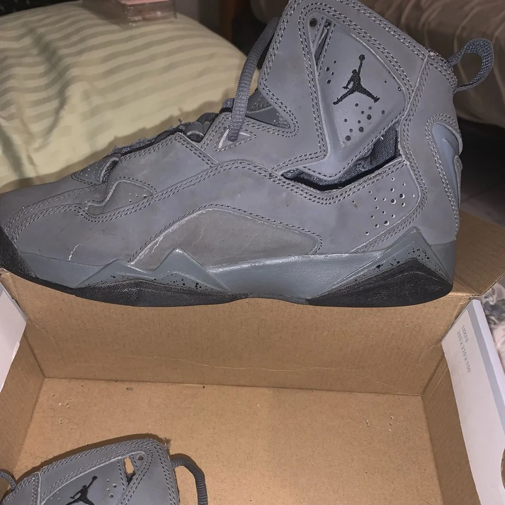 Jordan True Flight's. - Picture 3 of 3
